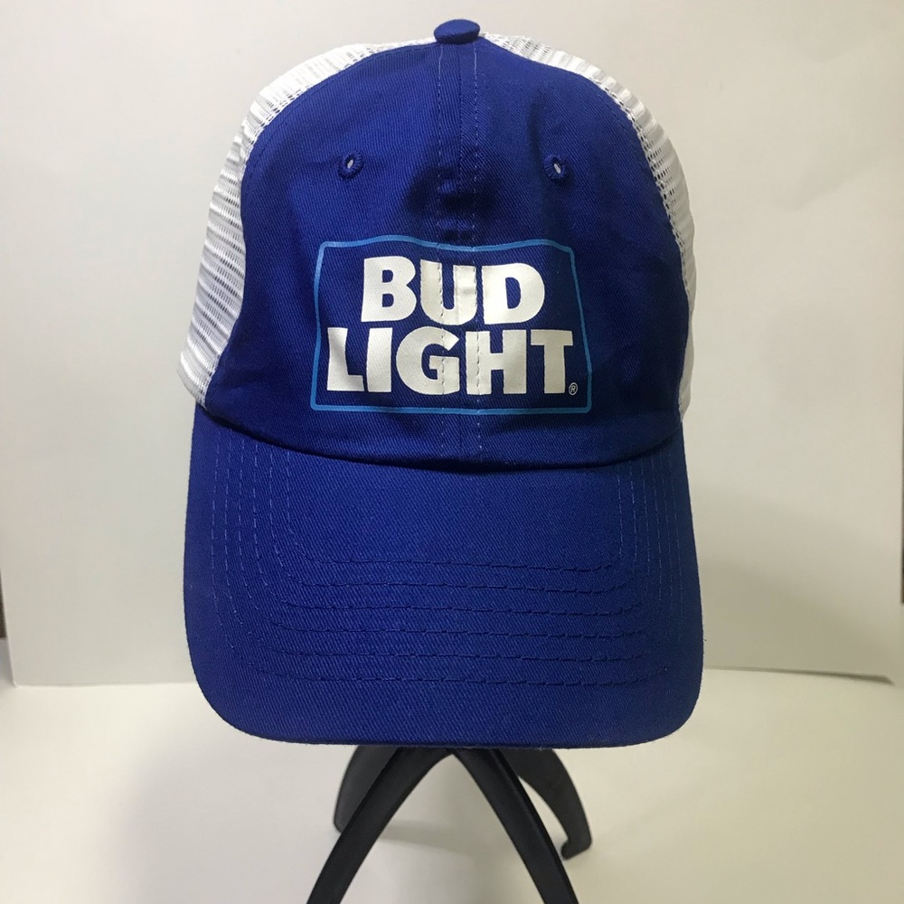 NWOT Bud Light Adjustable Snapback Trucker Cap